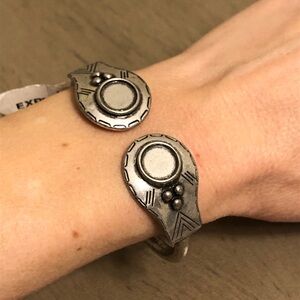 Express Distressed Silver Tone Hinged Bangle Bracelet